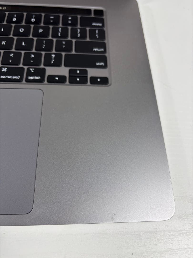【美品】MacBook Pro (16-inch, 2019) i9•1TB