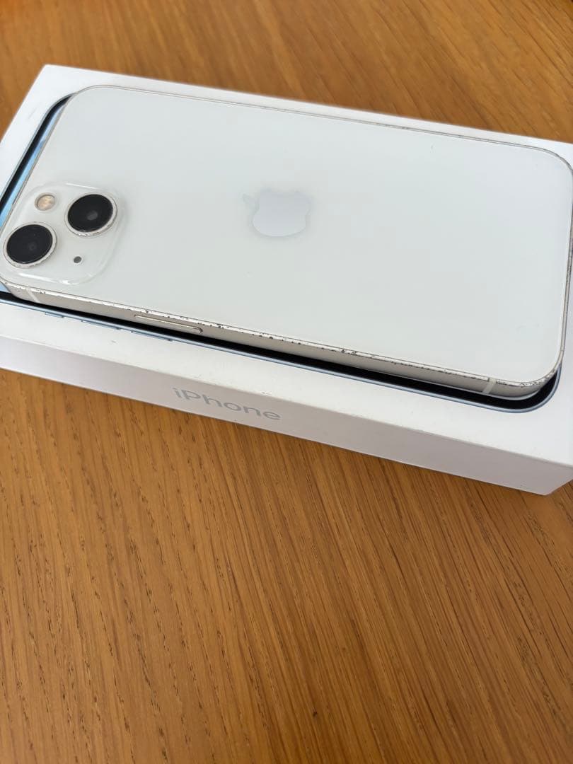 Apple iPhone 13 ホワイト スターライト