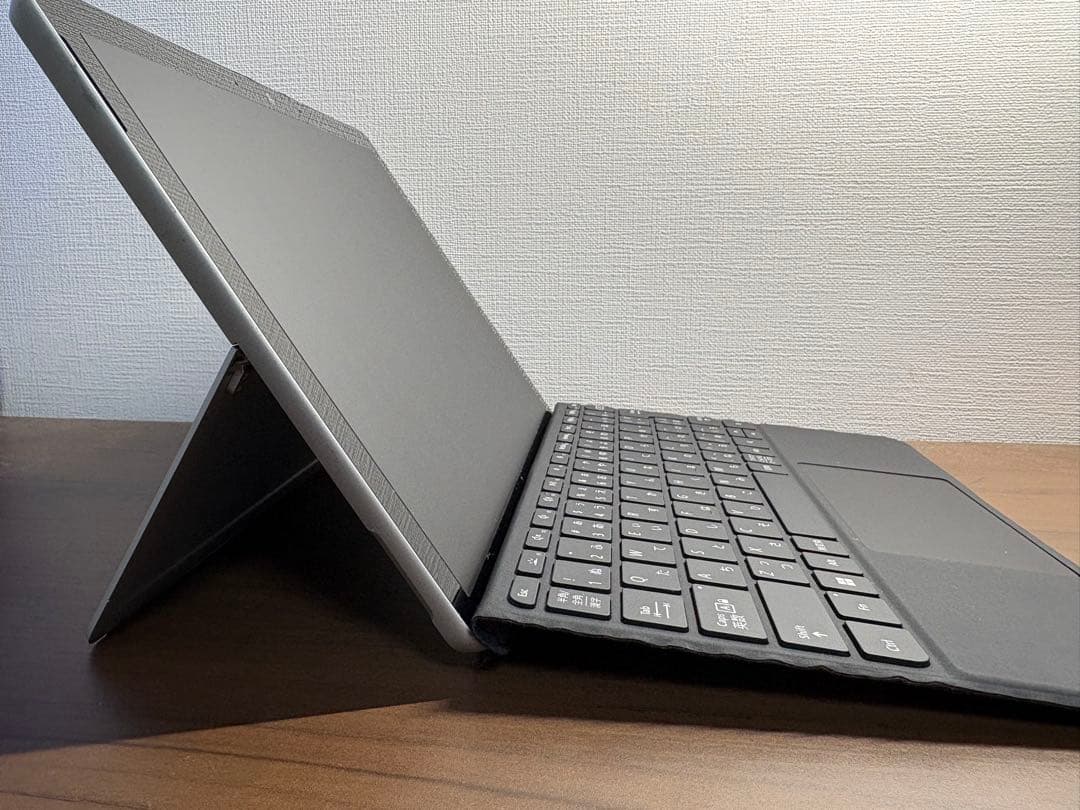 Microsoft Surface Go3【バッテリー容量98%‼️】