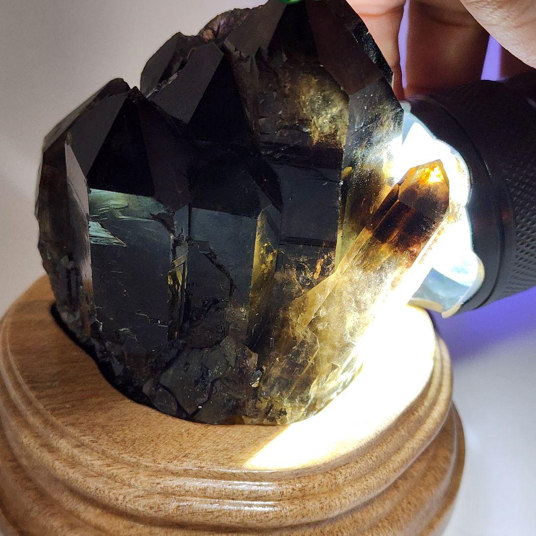 天然石 黒水晶モリオン 専用台座付き