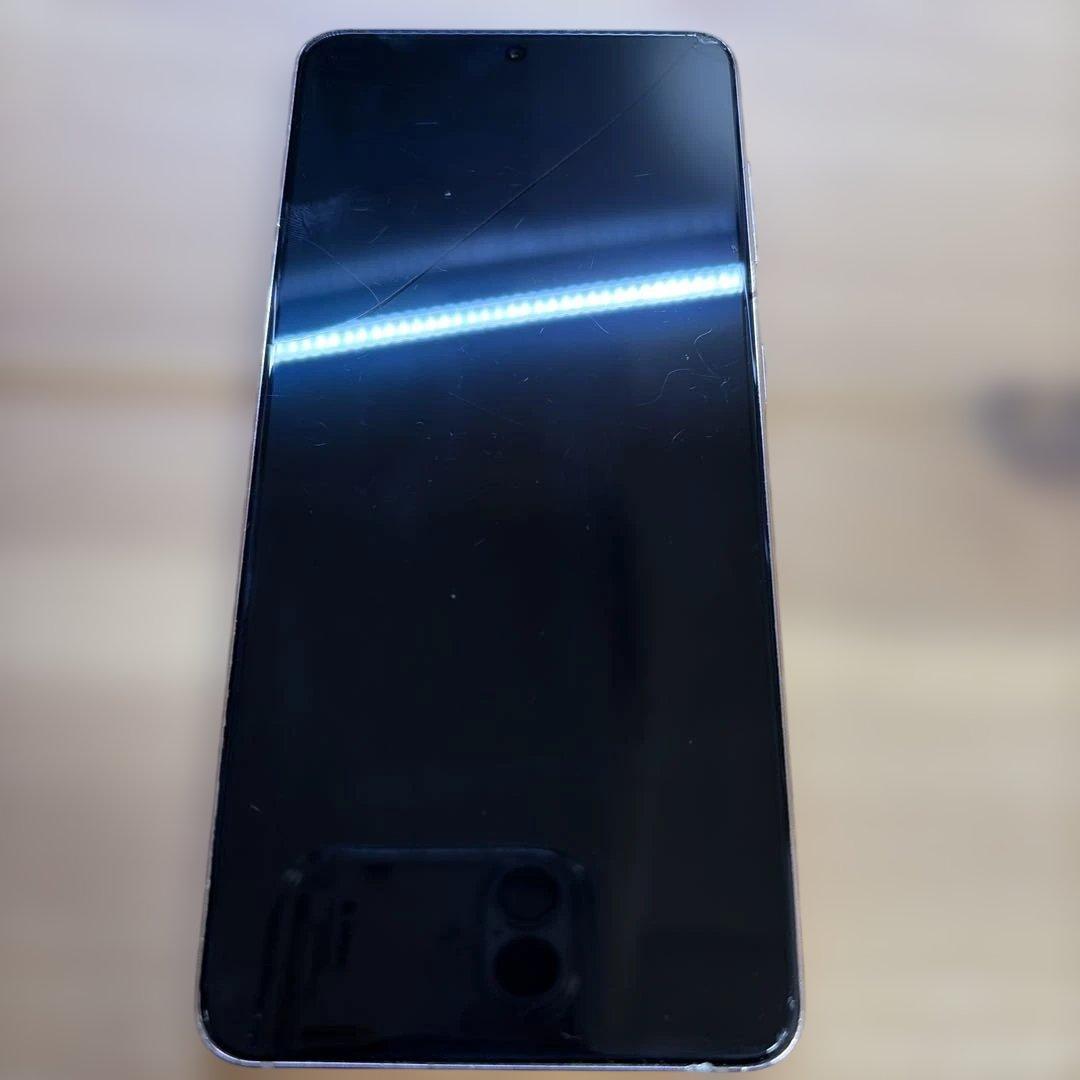 GalaxyS21　SC-51B　docomo ギャラクシー　画面割れあり