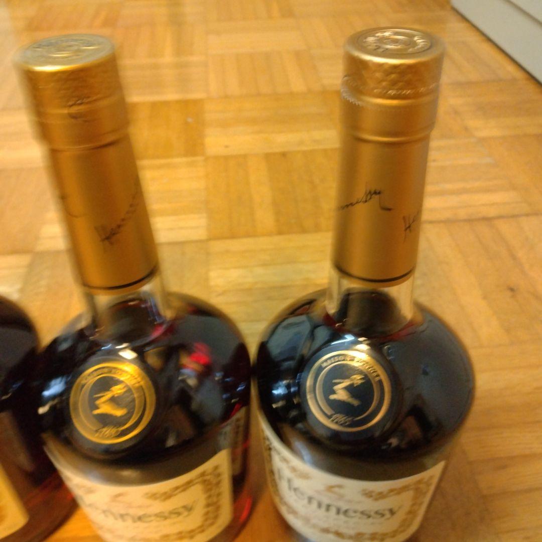 Hennessy Very Special 4本セット　700ミリリットル