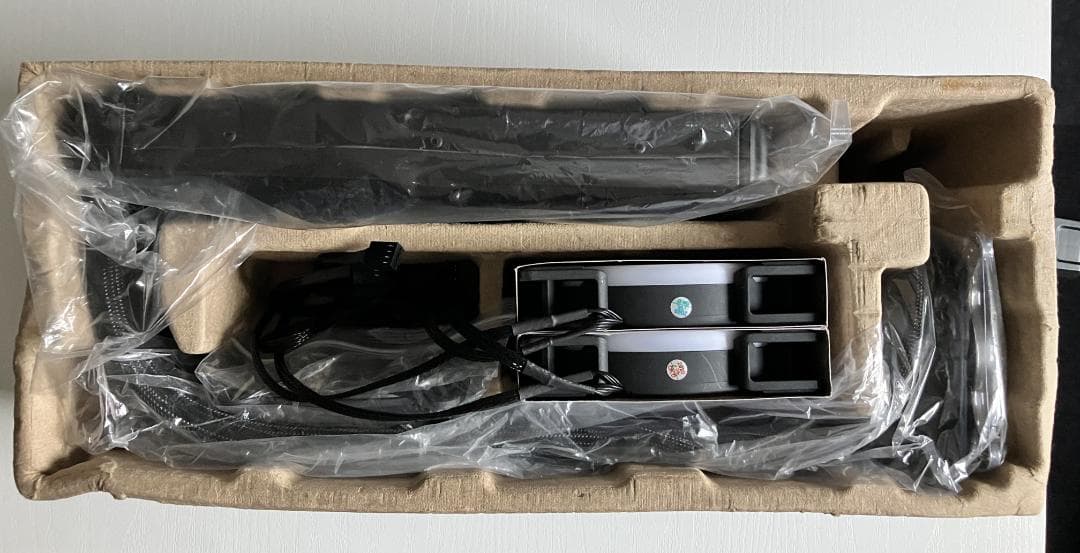 PC用ファン・クーラー Fractal Design Celsius+ S24 Prisma