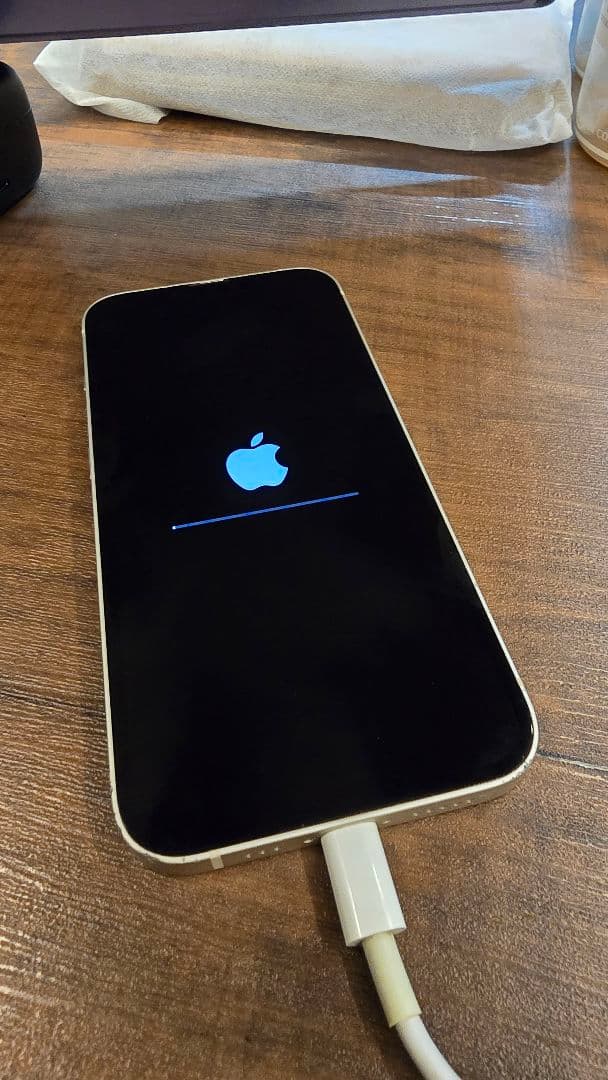 Apple iPhone 13 スターライトホワイト 128GB SIMフリー