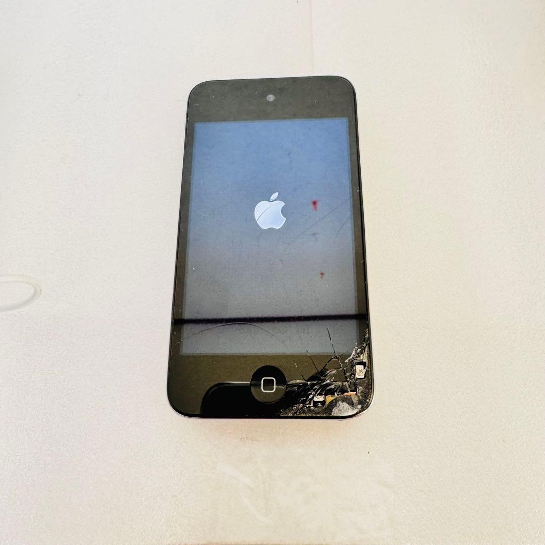 訳あり　Apple iPod touch 第4世代 8GB 付属品付 A1367