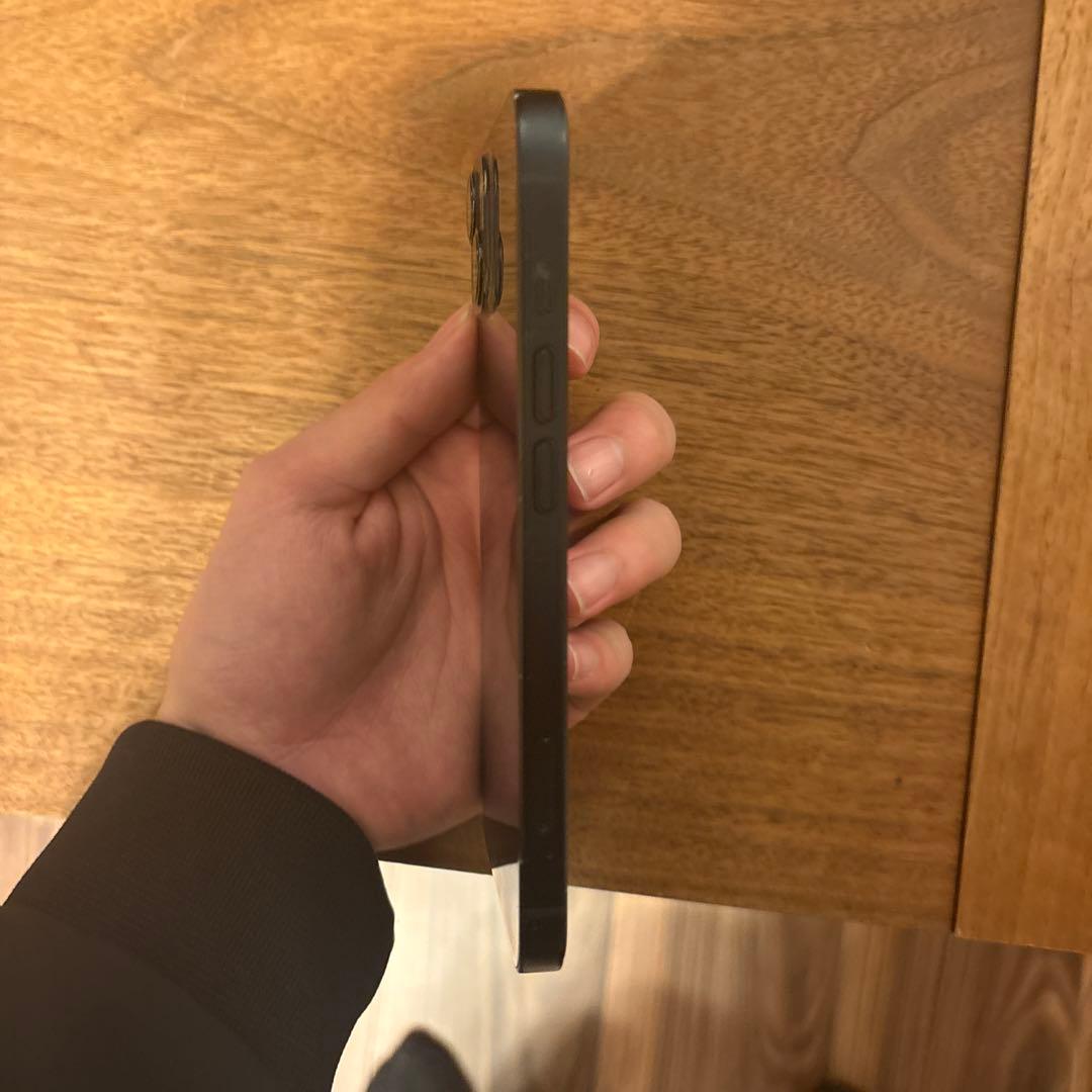 Apple iPhone 13 ブラック 128GB