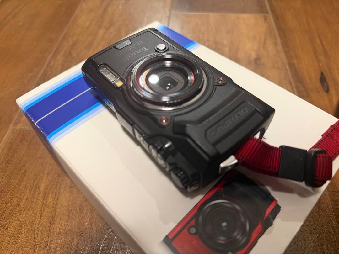 デジタルカメラ OLYMPUS Tough TG-6