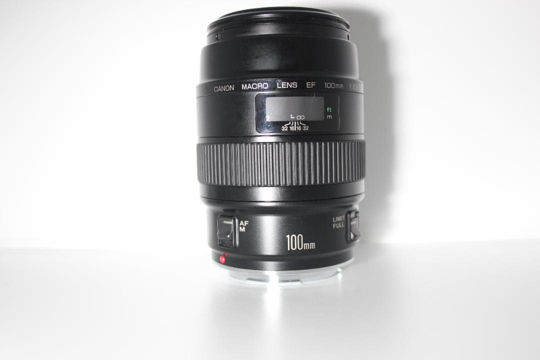 （美品）Canon Macro Lens EF 100mm f/2.8