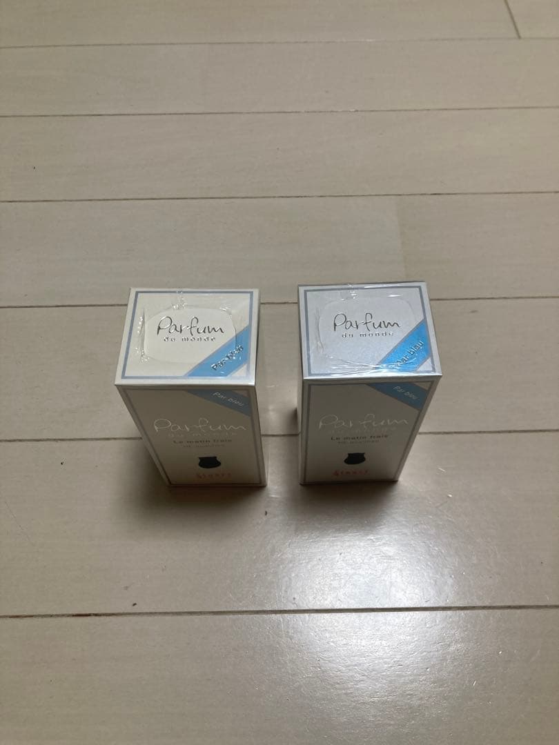 新品未開封！シナリー　パルファンデュモンド2本セット