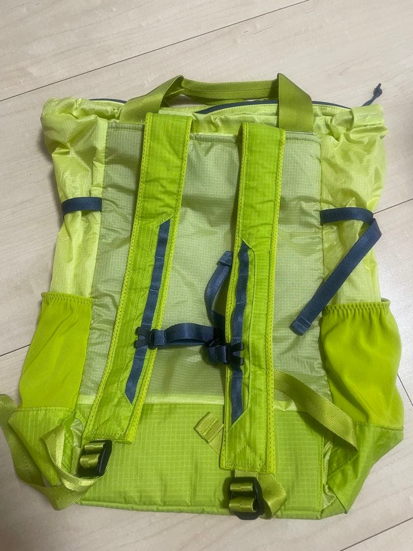 Patagonia 折りたたみバックパック ライムグリーン