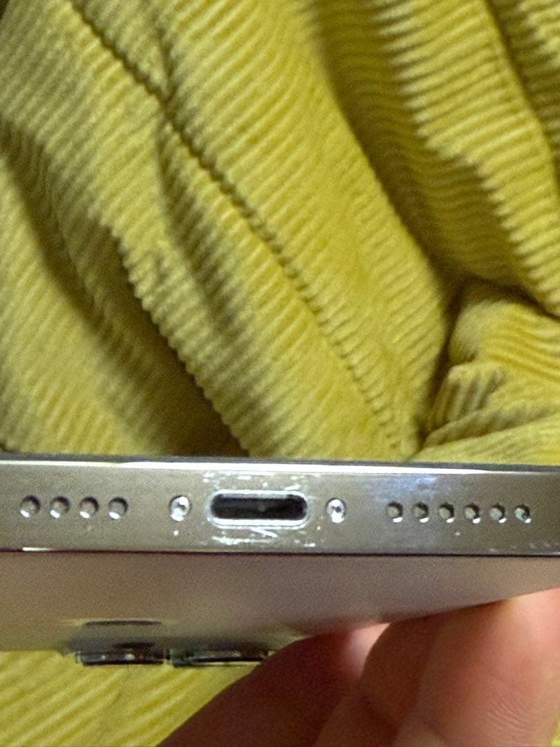 iPhone 13 Pro Max 128GB ホワイト