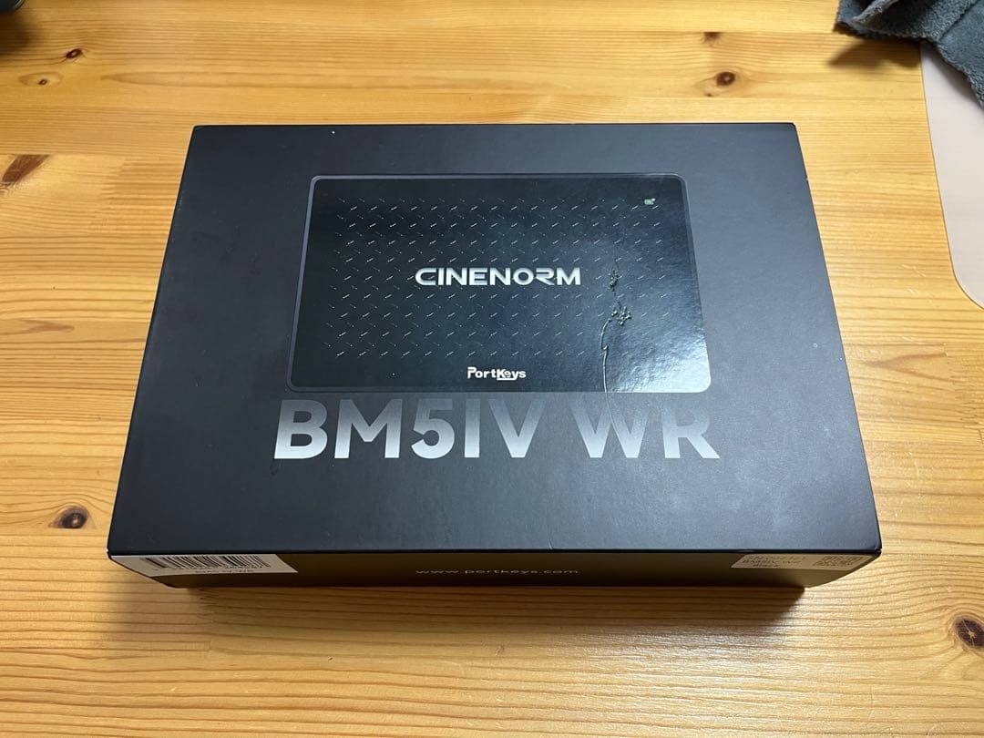 【週末セール】Portkeys BM5IV WR モニター　バッテリー2個付き