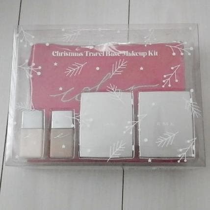 Bタイプ★RMK クリスマス トラベルベースメイクアップキット 2018