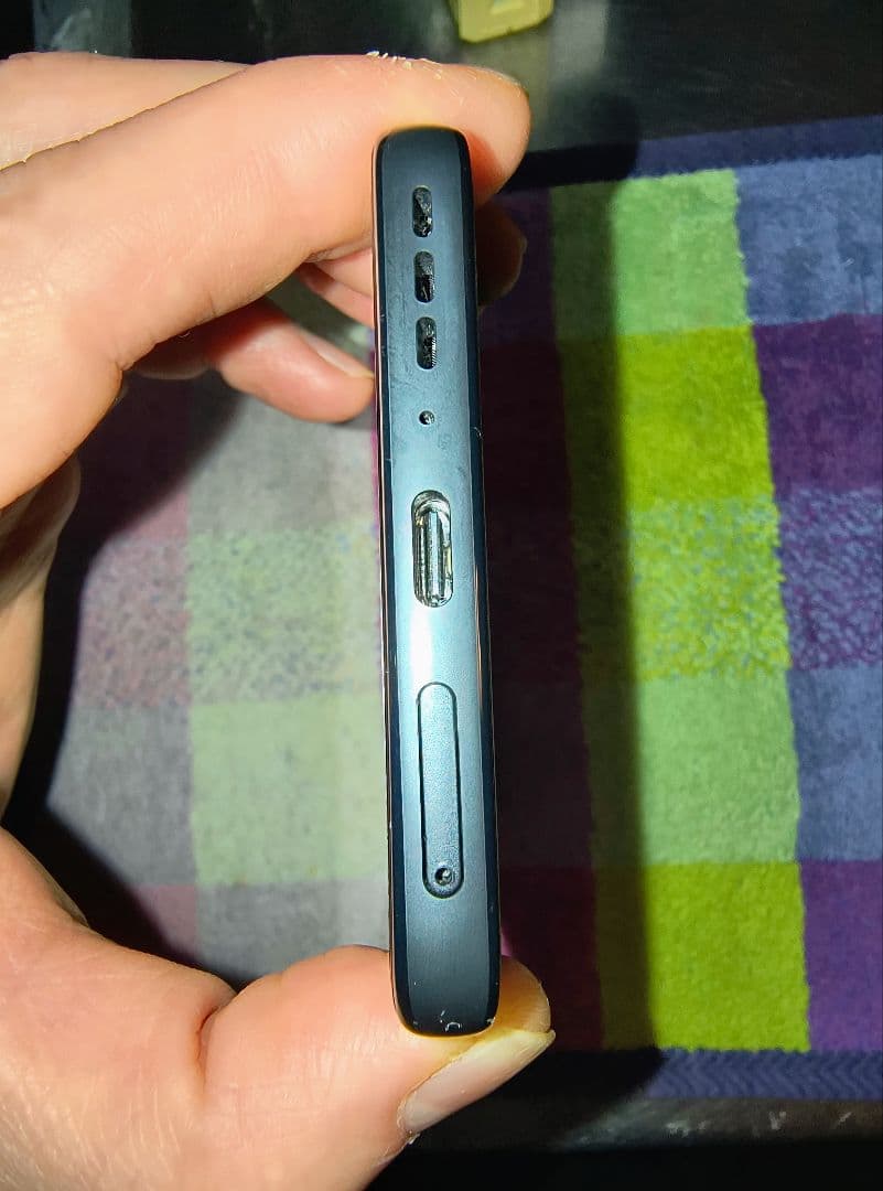 美品◎モトローラ社 Motorola edge 40 neoブラック ケース付き