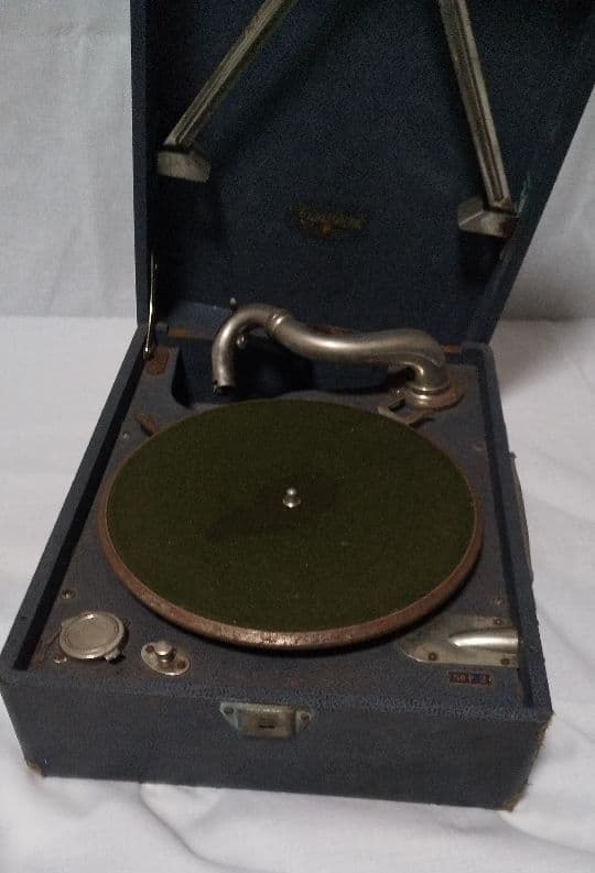 アンティーク蓄音機 ポータブル