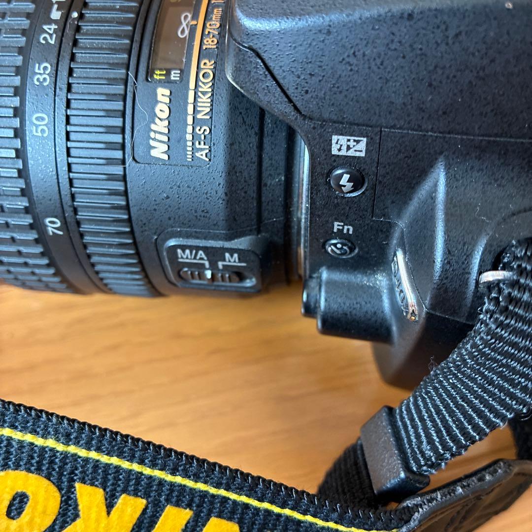 Nikon デジタル一眼レフカメラ D40X