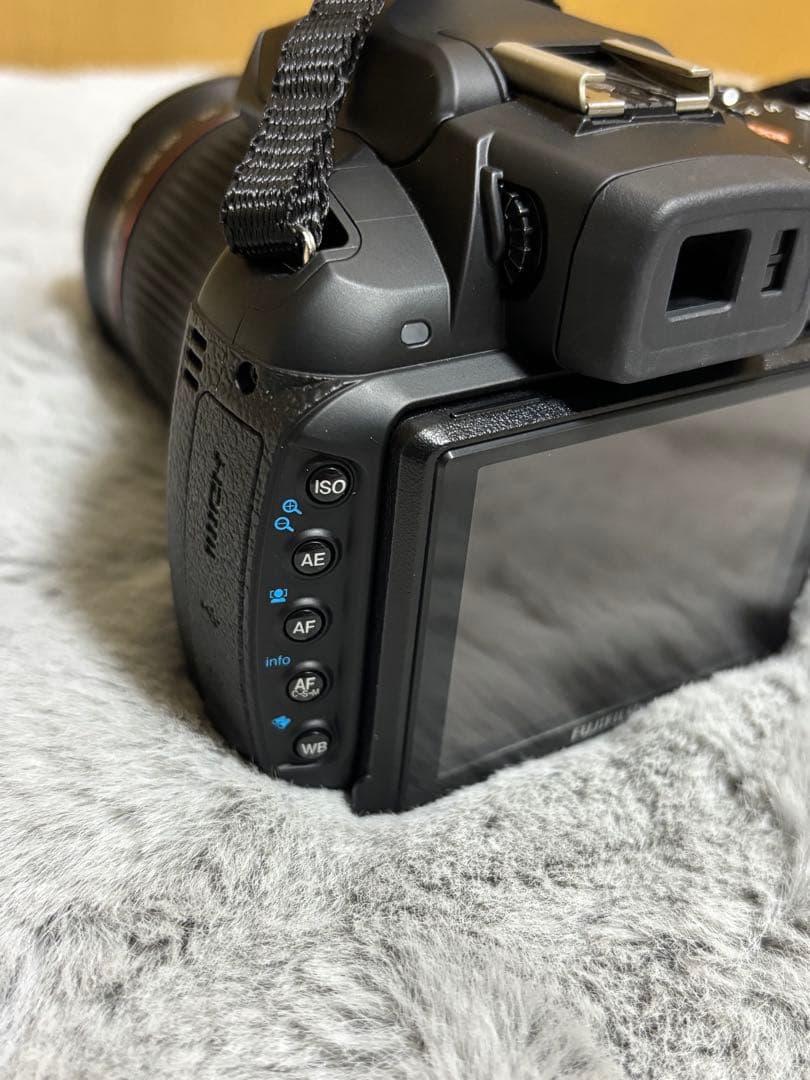 FUJIFILM　FinePix HS20EXR 富士フィルム デジタルカメラ
