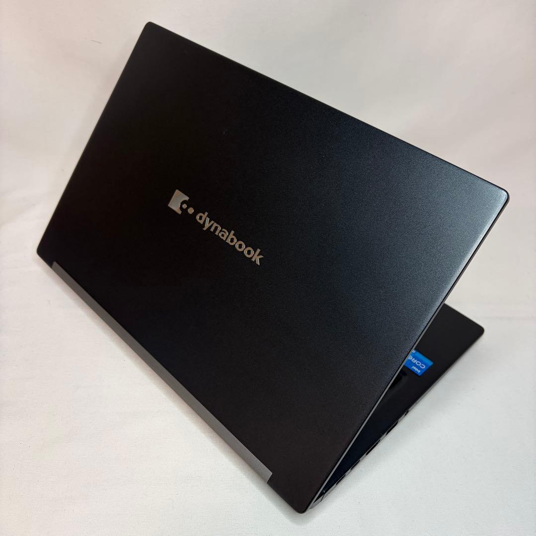 美品 使用少 dynabook G83/HV 11世代 i5 16GB オフィス