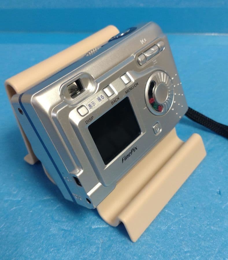 FUJIFILM　FinePixel A303デジカメ【動作確認品】