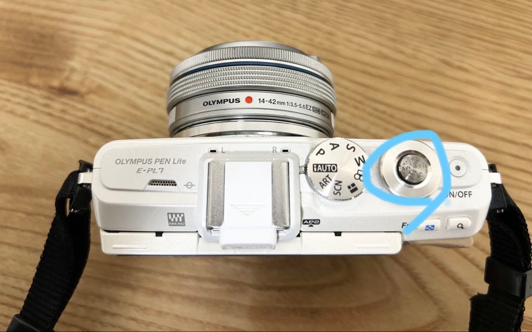 OLYMPUS PEN Lite E-PL7 レンズ2種セット
