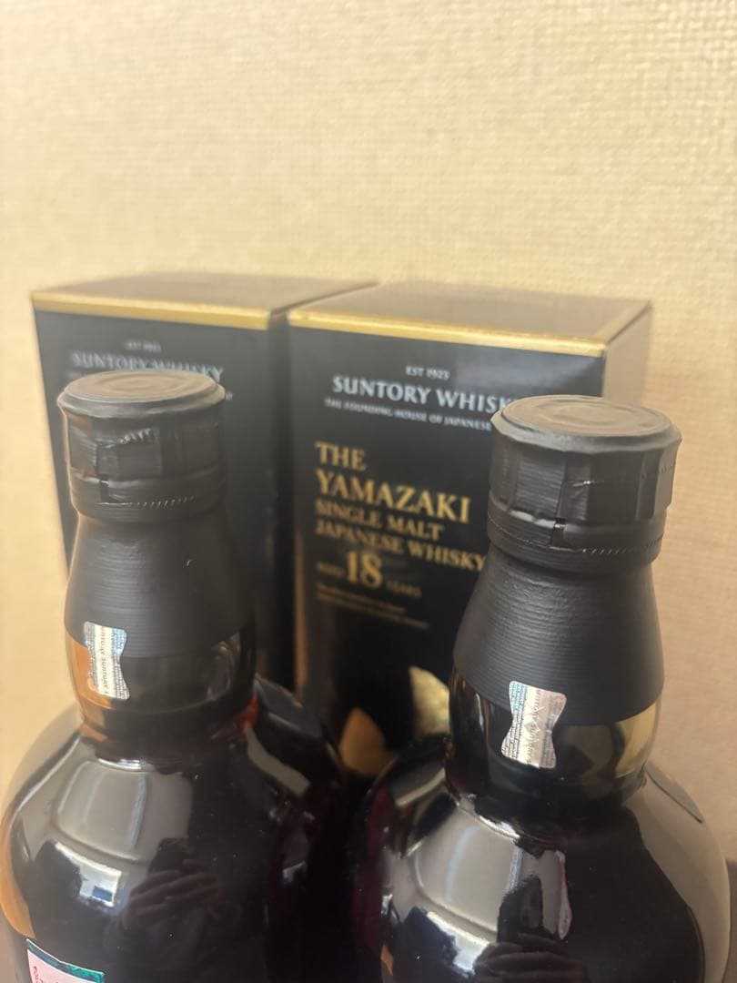 山崎 18年 シングルモルトウイスキー 700ml 2本　＋　空箱が1つ付きます
