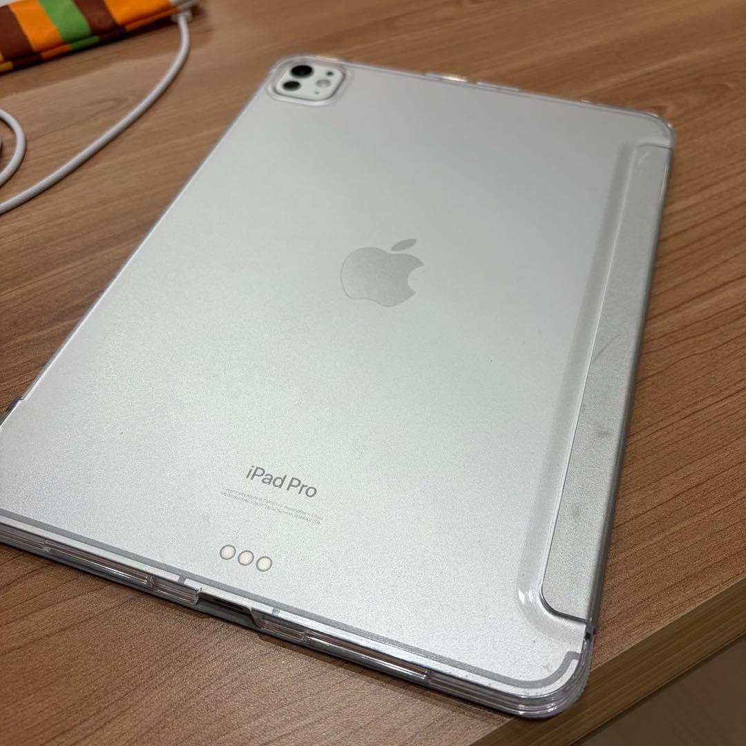 美品Apple iPad Pro 11インチ M4 セルラー ケース 保護ガラス