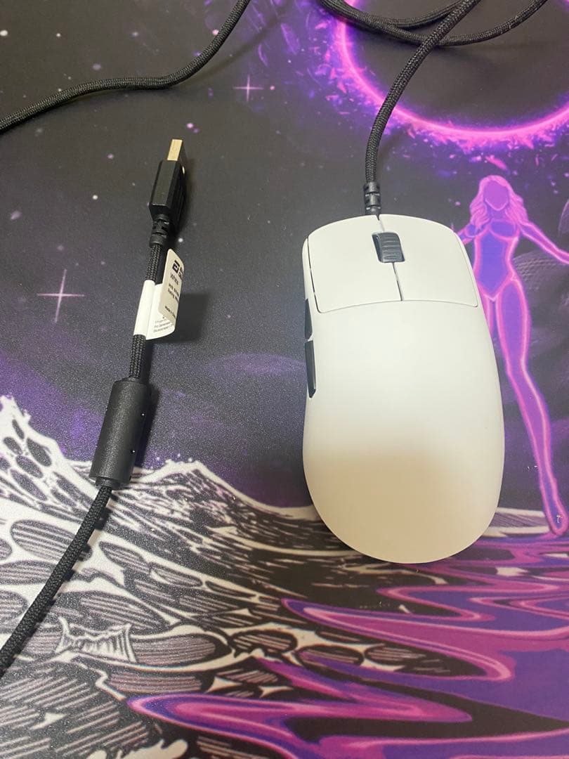 OP1 8k有線マウス ホワイト