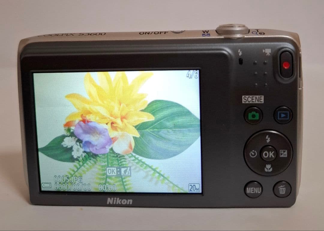 [美品]NIKON クールピックス COOLPIX S3600 コンデジ