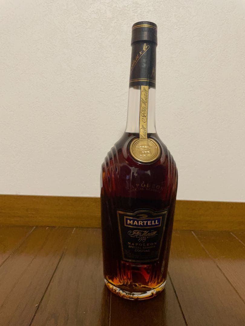 MARTELL ナポレオン　コニャック　ブランデーアルコール40℃ 箱入未開封
