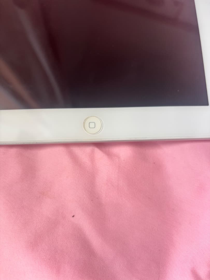 iPad 第4世代 Wi-Fiモデル 64GB