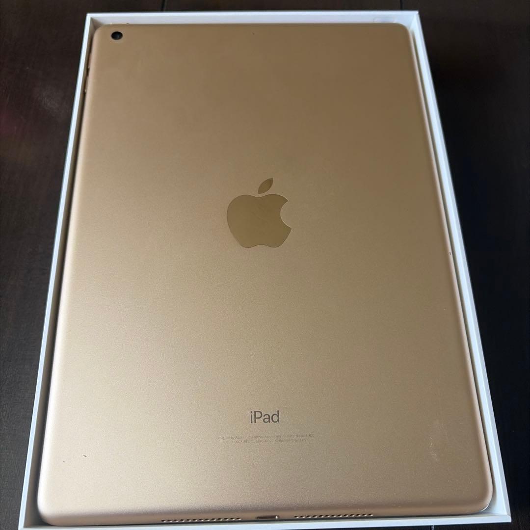iPad 第五世代　Wi-Fiモデル
