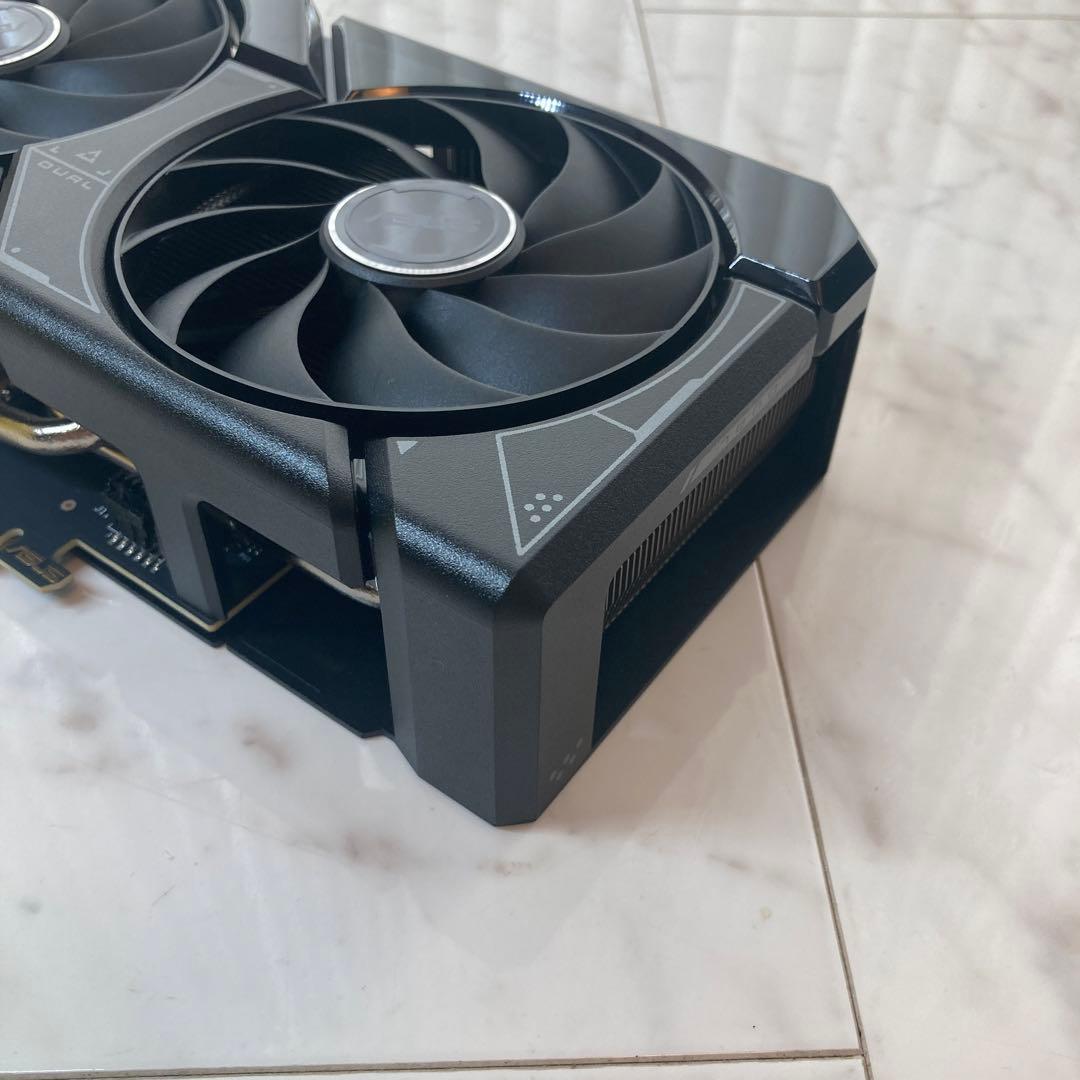 【極美品即発送】ASUS Dual GeForce RTX 4060Ti 動作品
