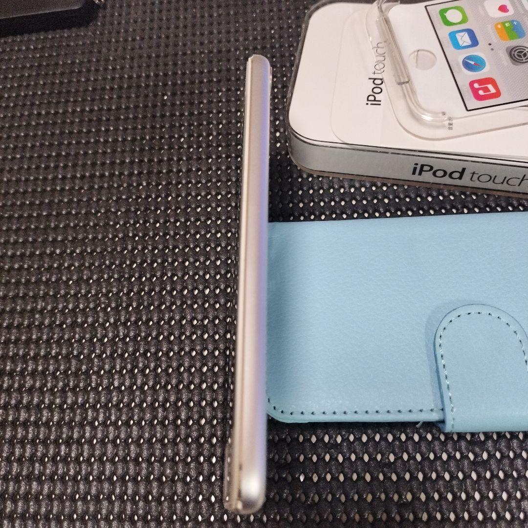 [美品]Apple iPod Touch 第6世代 32G　 ケース、ヘッドホン