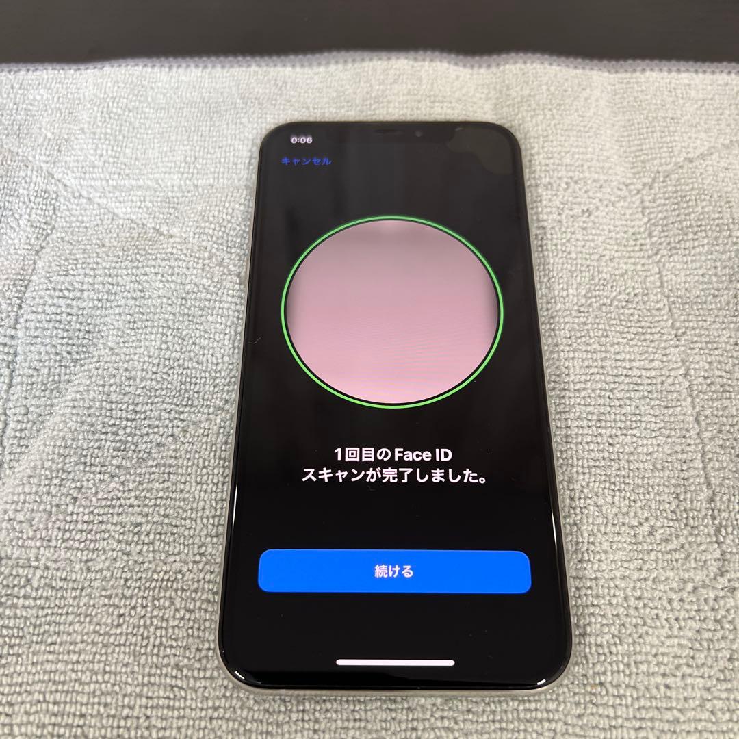 スマートフォン本体 Apple iPhone XS 64GB