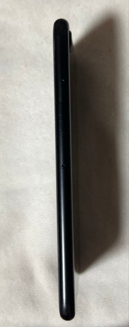 iPhoneSE 2 64GB ブラックWi-Fiokホームボタンok初期化済