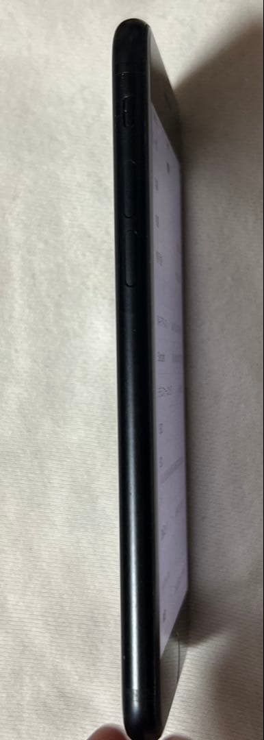 iPhoneSE 2 64GB ブラックWi-Fiokホームボタンok初期化済