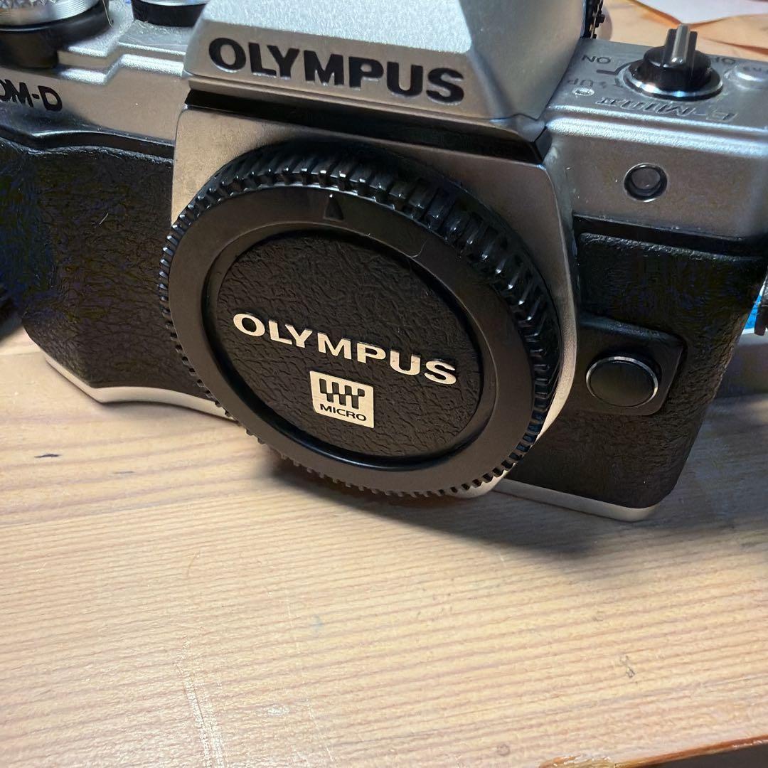 オリンパス OM-D E-M10 Mark II レンズキット　ジャンク