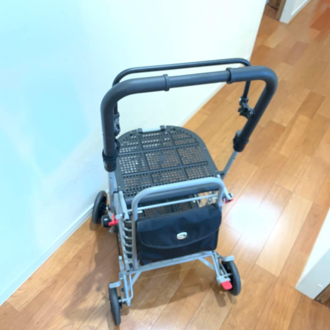 ☆島製作所☆ハーモニー　歩行補助用　椅子にもなります。