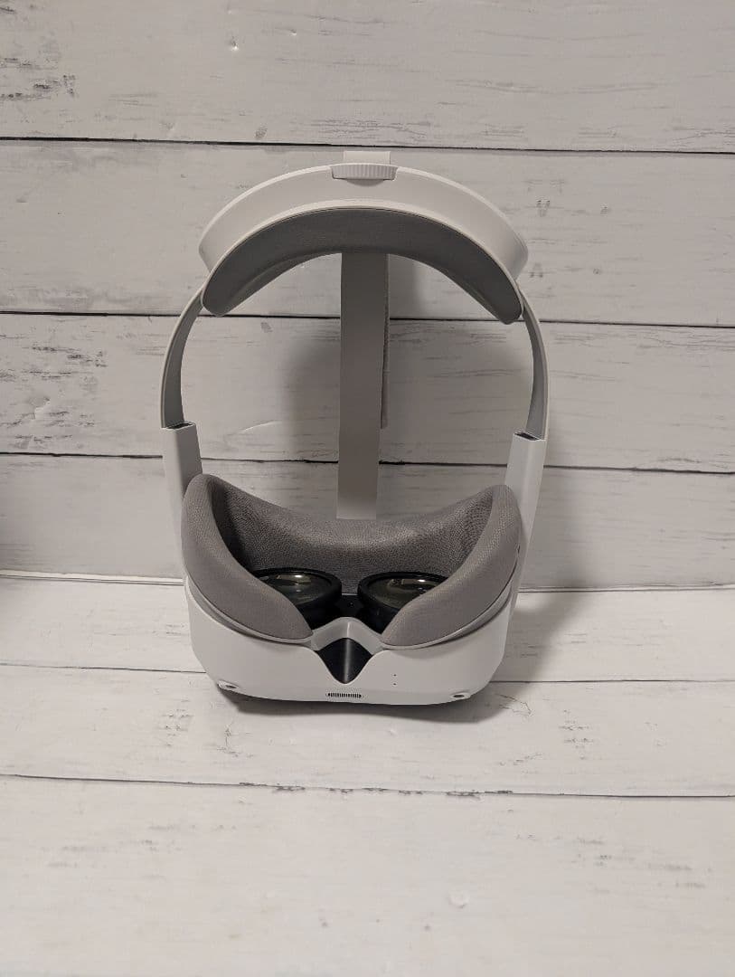 PICO4 Ultra 本体 ＋ Motion Tracker