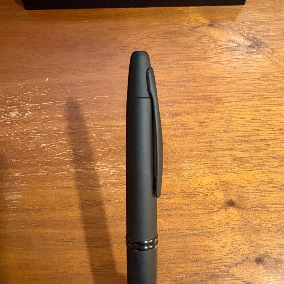 PILOT 万年筆 キャップレス（クロマット）EF