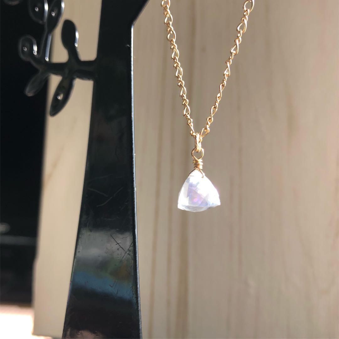 【order】アクアクリスタル  トリリオンカット ネックレス