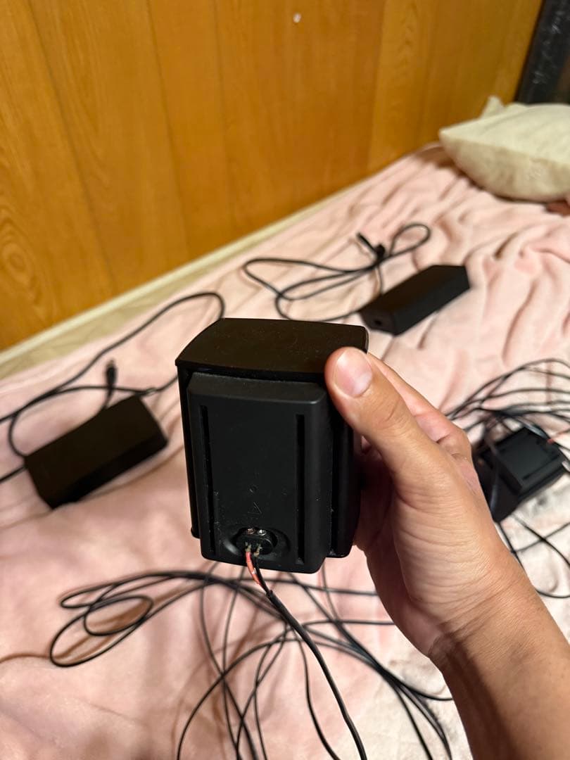 Bose サラウンドスピーカー 【条件付きで使えます】