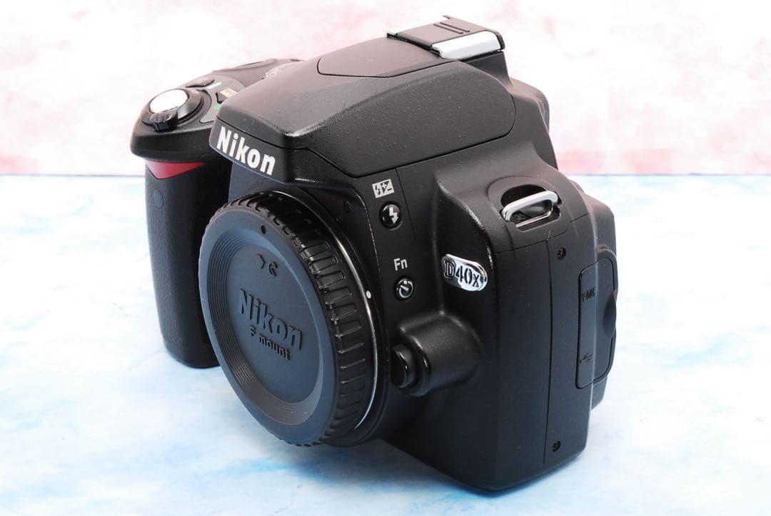 ニコン D40X✨一眼レフカメラ✨バッテリー2個✨デビュー向けお手数セット