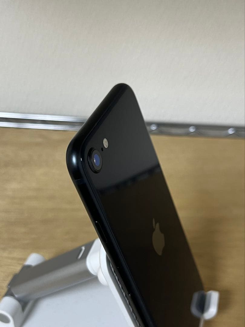 Apple iPhone SE（第3世代） 黒 128GB バッテリー100%