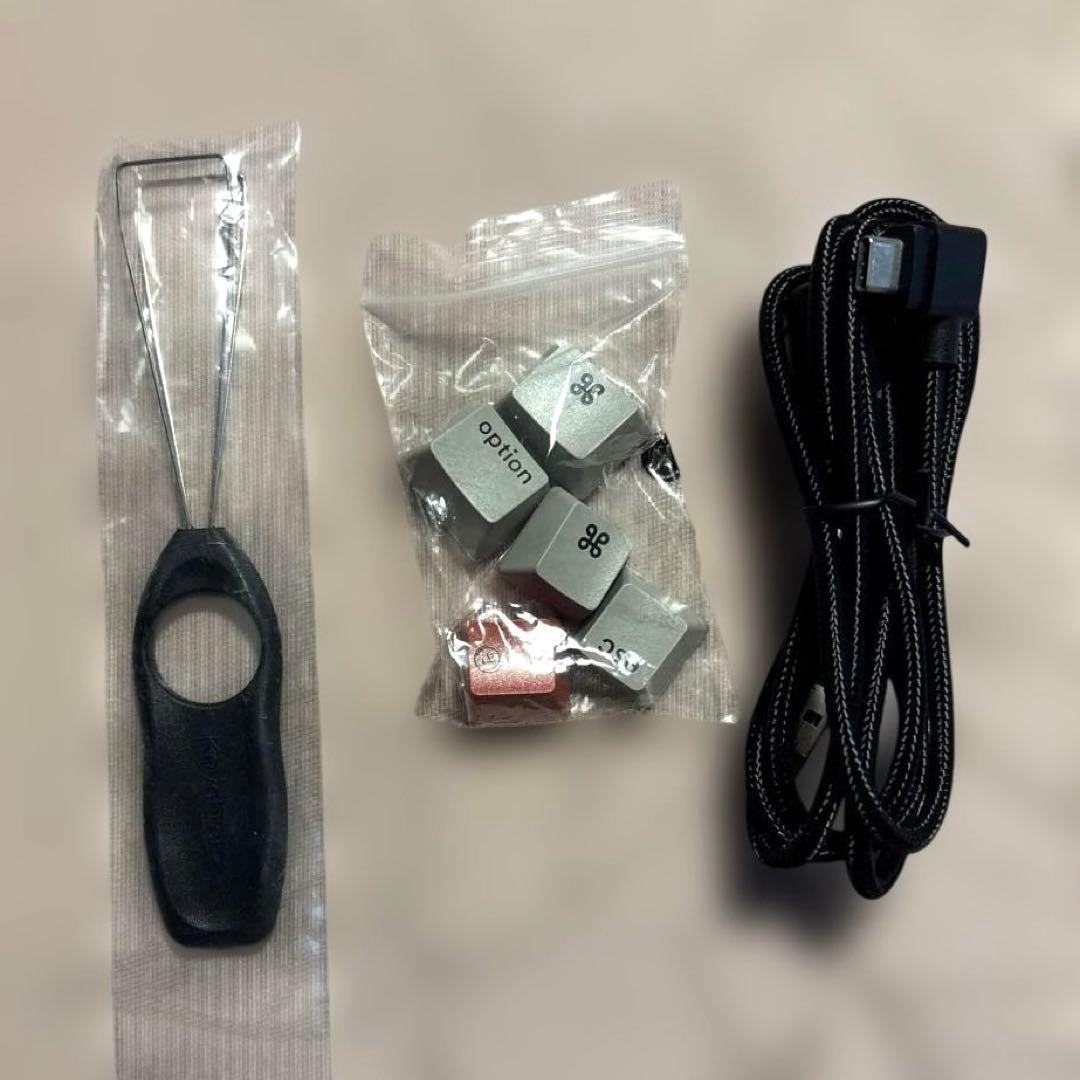 Keychron K2 赤軸 US配列 アルミフレーム　【付属品完備】
