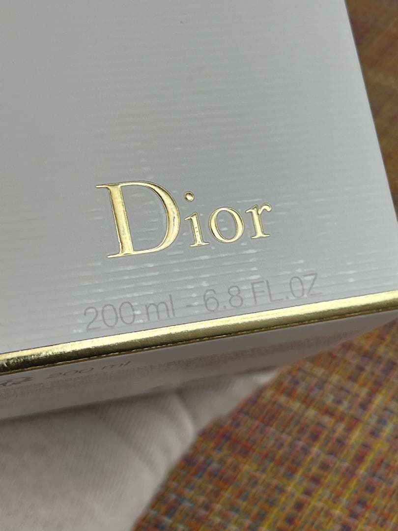 ✨極美品✨Diorディオール　jadoreジャドール　ボディミルク　200ml