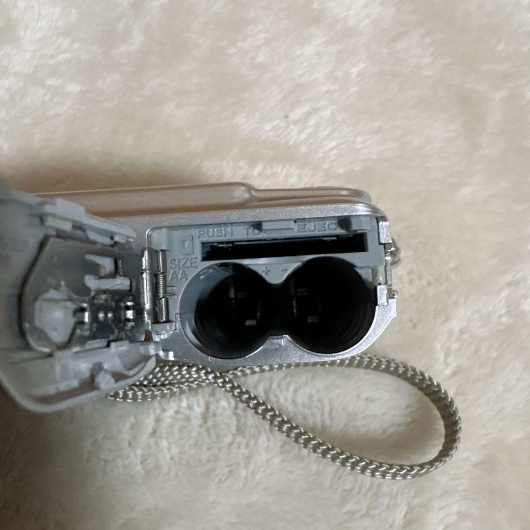 FUJIFILM FinePix A170 コンパクトデジタルカメラ　シルバー