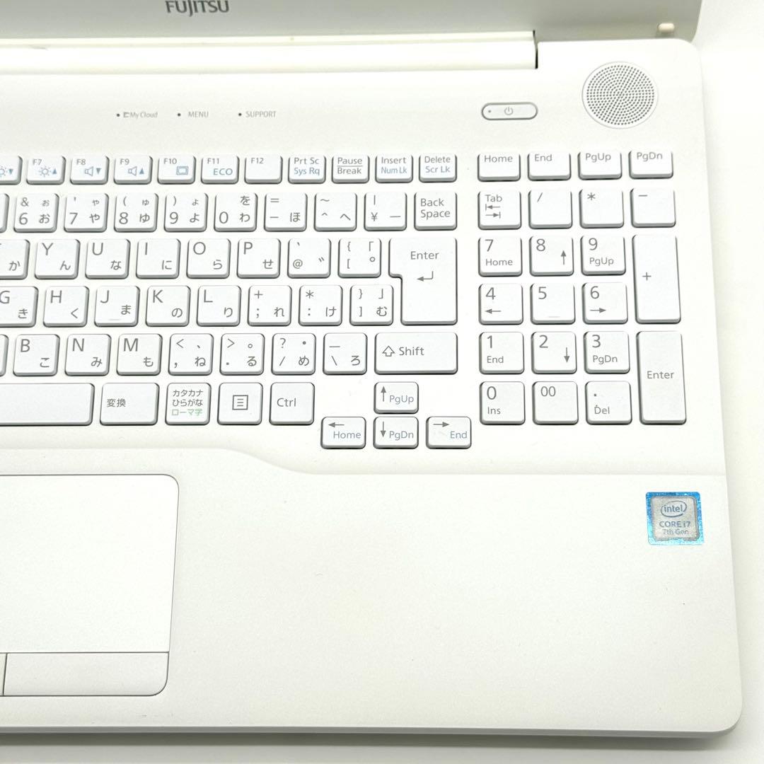 美品 富士通ノートパソコン i7 16GB 新品SSD512 DVD 高速起動