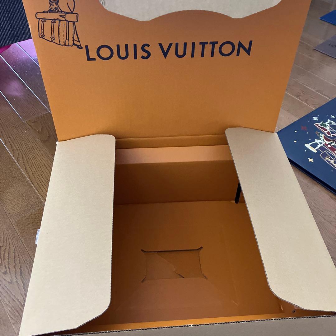 Louis Vuitton ギフトボックス 、紙袋19点