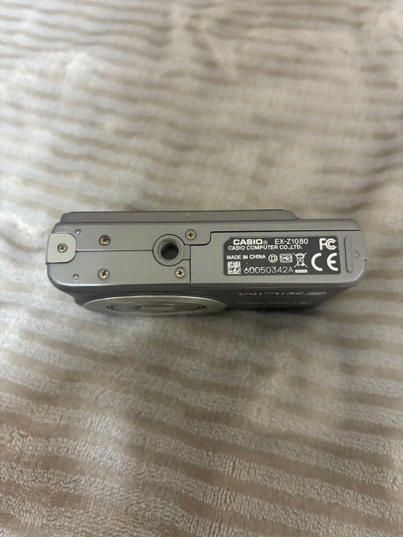 デジカメCASIO EX-Z1080